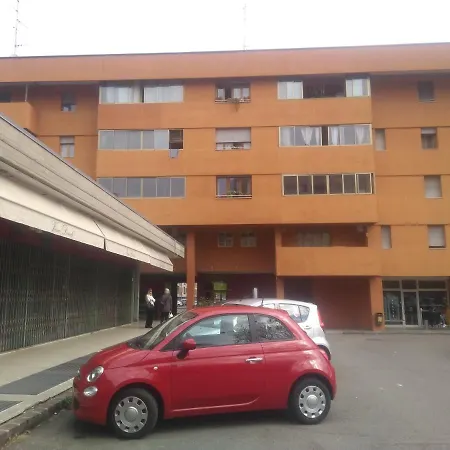 Alojamento de Acomodação e Pequeno-almoço Casa Girasole *