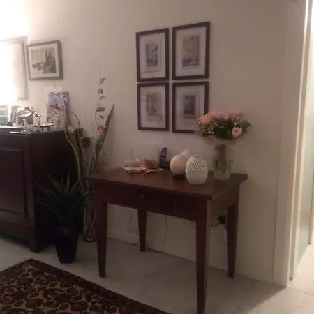 Casa Girasole ベッド・アンド・ブレックファスト モデナ