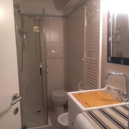 לינה וארוחת בוקר Casa Girasole *